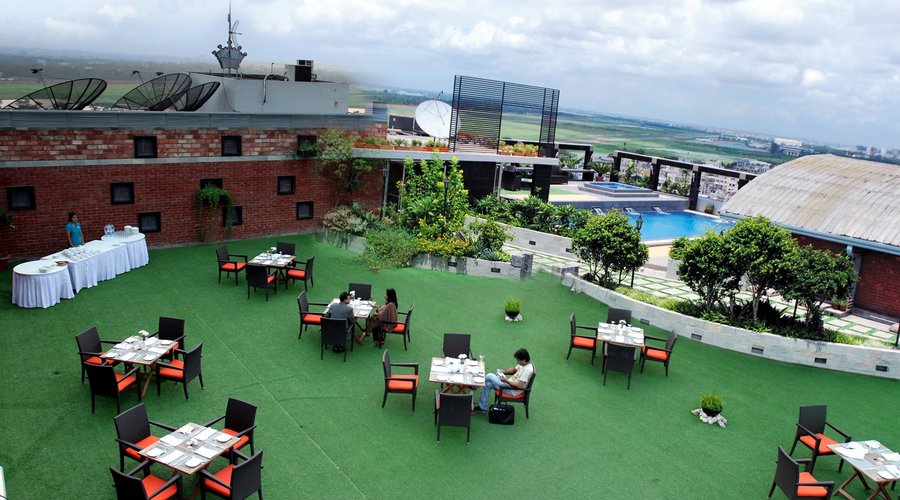 Usually open to restaurant patrons, this exclusive rooftop grill and garden restaurant can also be privately booked for only select upscale cultural or cocktail events and parties. Set under a star spangled sky, this space is ideal for evening functions such as corporate social gatherings or family celebrations like bridal showers.