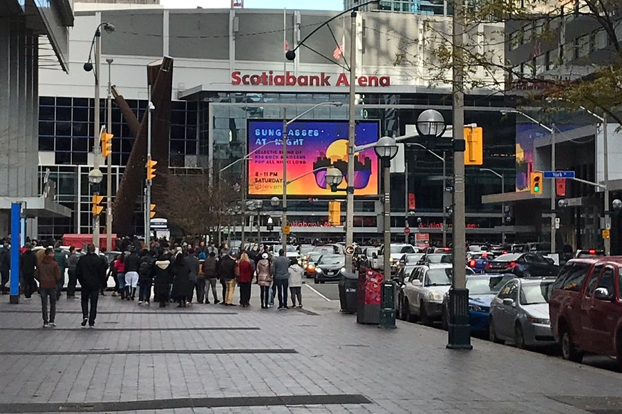 does scotiabank arena have tours