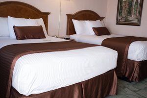 Room & Suite
