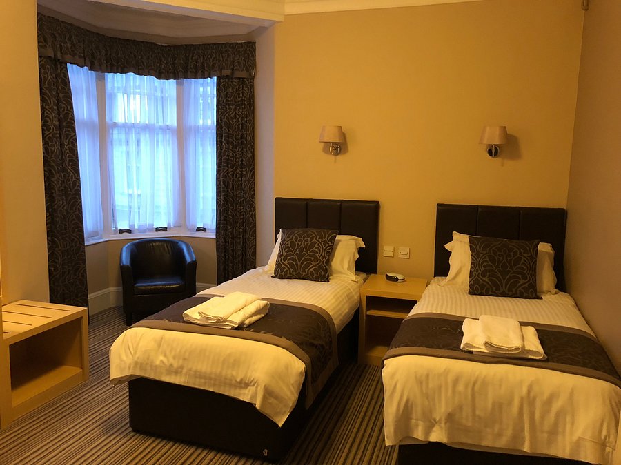 BURNETT ARMS HOTEL Updated 2021 Prices  Reviews  and Photos  Banchory