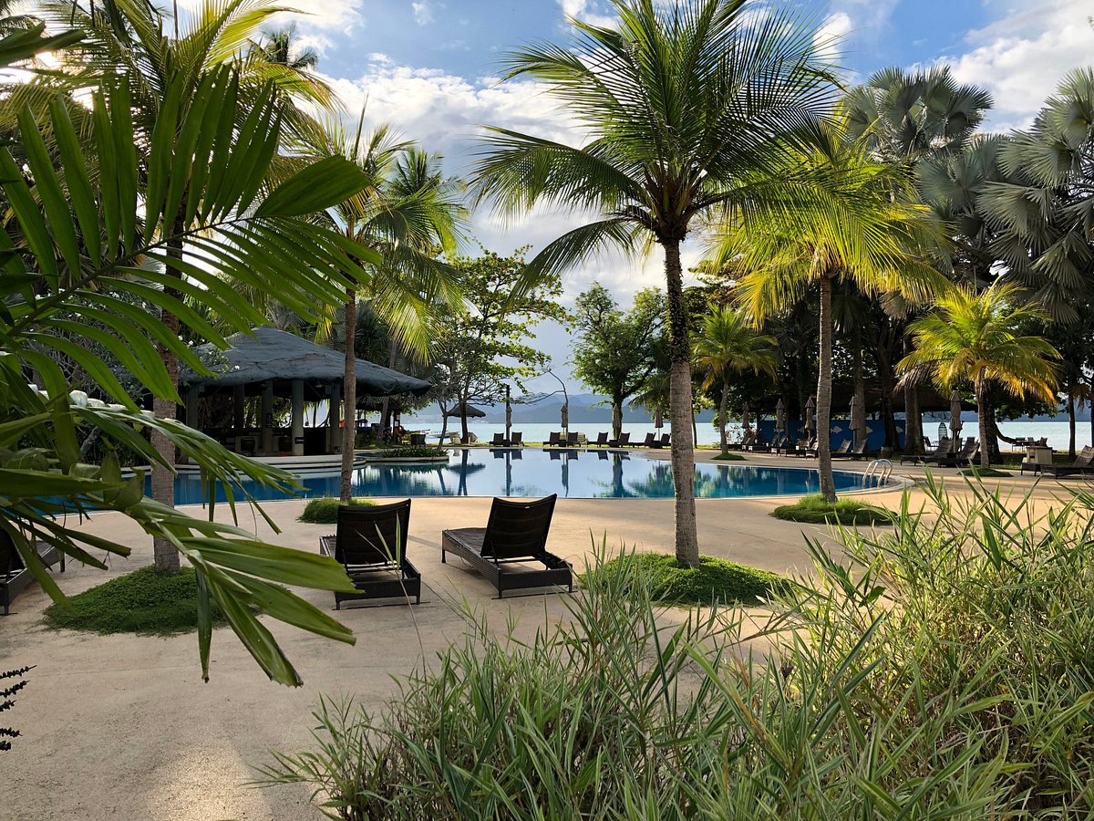 Avis Et Photos De La Piscine De Lrebak Island Resort And Marina