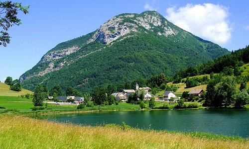Lac de la thuile Savoie bauges