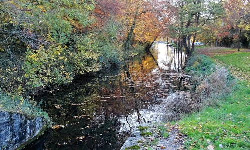 View along the canal