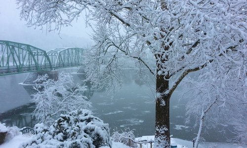 Bridgeton House on the Delaware winter