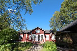 Lauri Historical 19th Century Manor in Rovaniemi