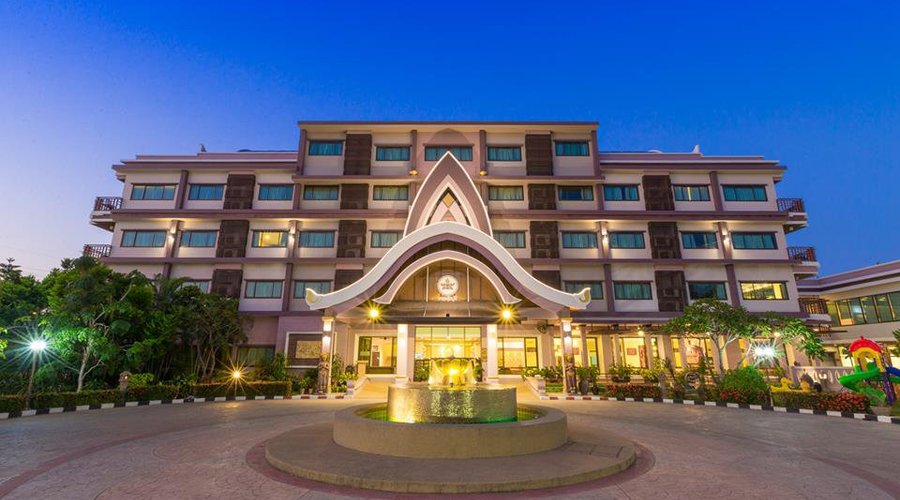 โรงแรม บุรีรัมย์ โรงแรมพนมรุ้งปุรี อ.นางรอง จ.บุรีรัมย์ 
Buriram Hotel, PhanomrungPuri Hotel Nangrong Buriram