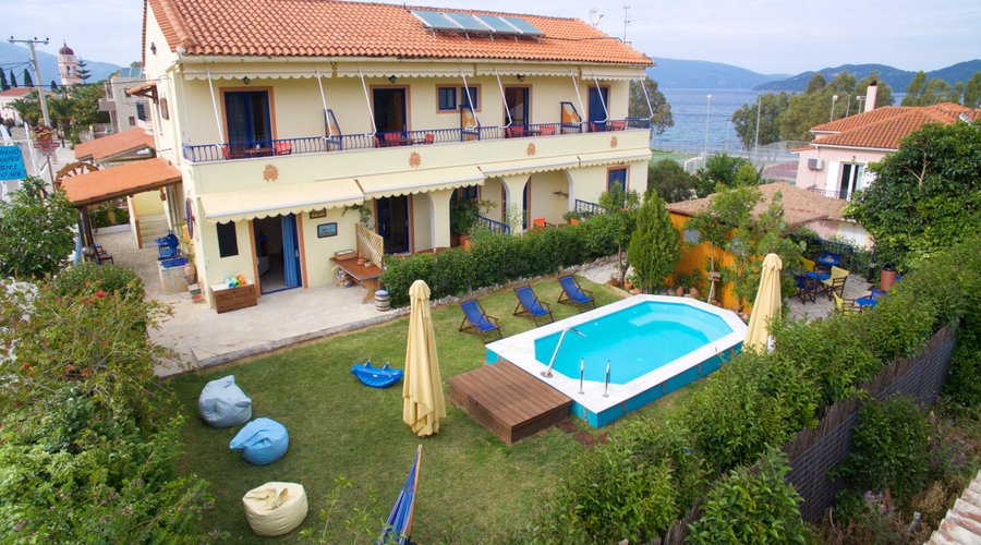 Kalypso Studios and Apartments