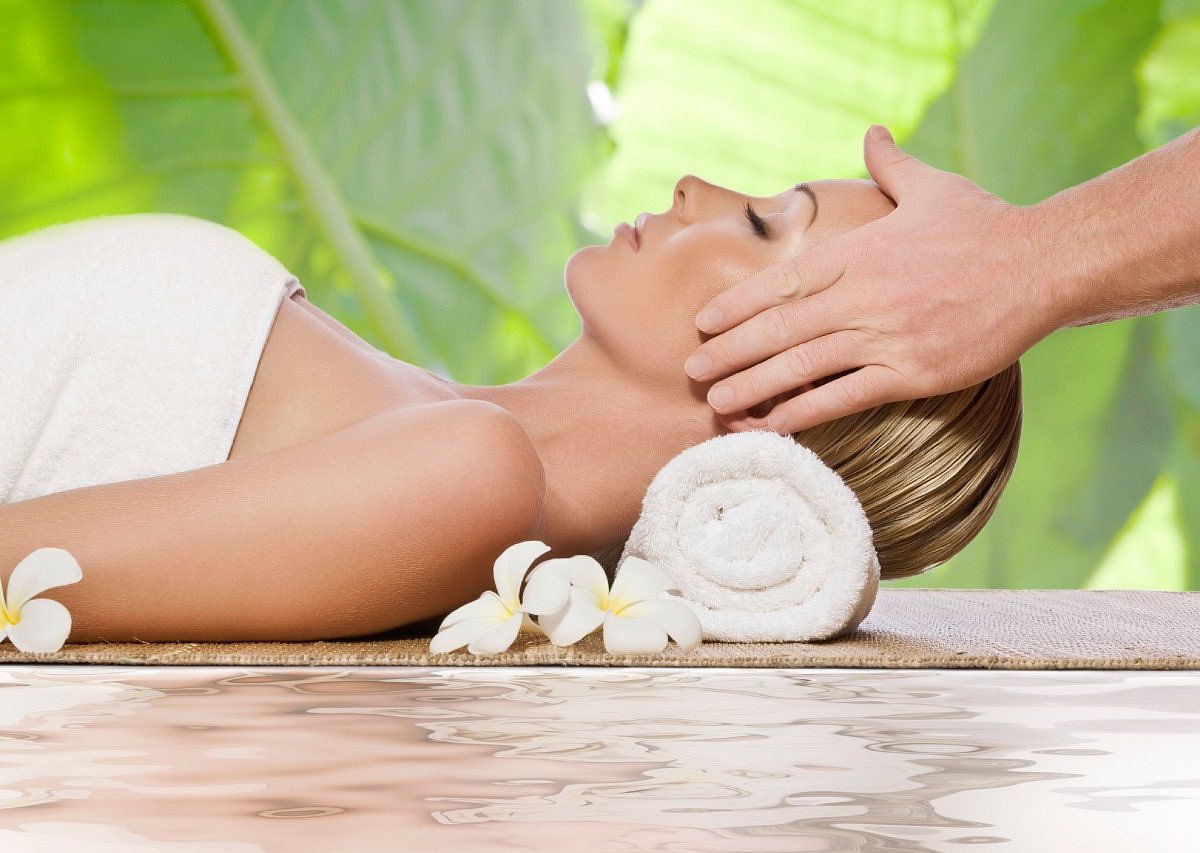 Neck & Shoulder Massage  LUSH Massage Bars Tutorial 