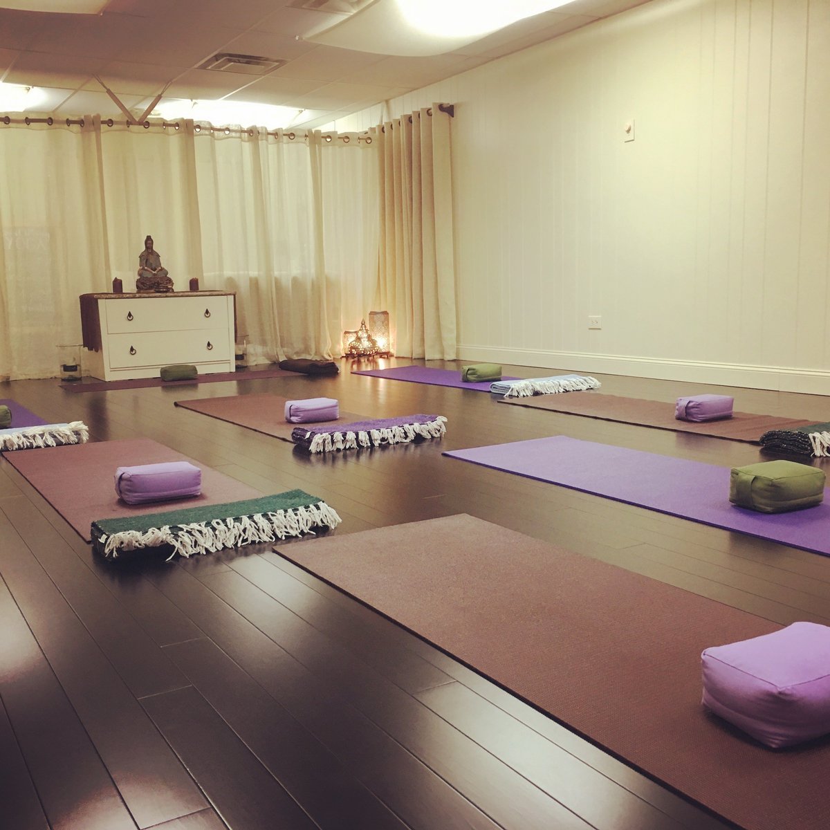 Blossoming Yoga (nashville, Tn): Address, Phone Number - Tripadvisor