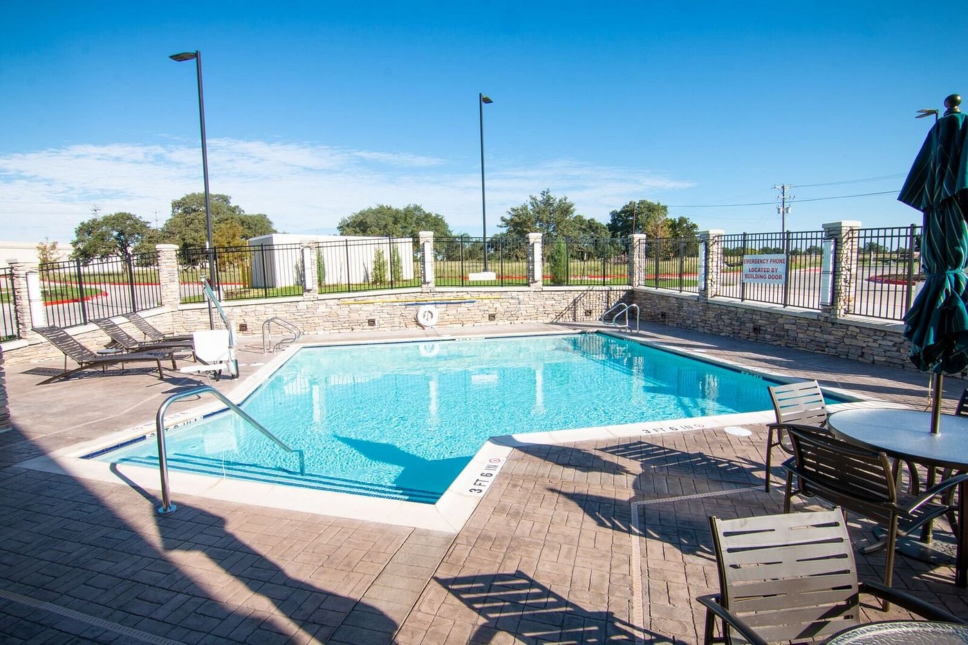 Hyatt Place Austin Cedar Park Pool Pictures & Reviews - Tripadvisor