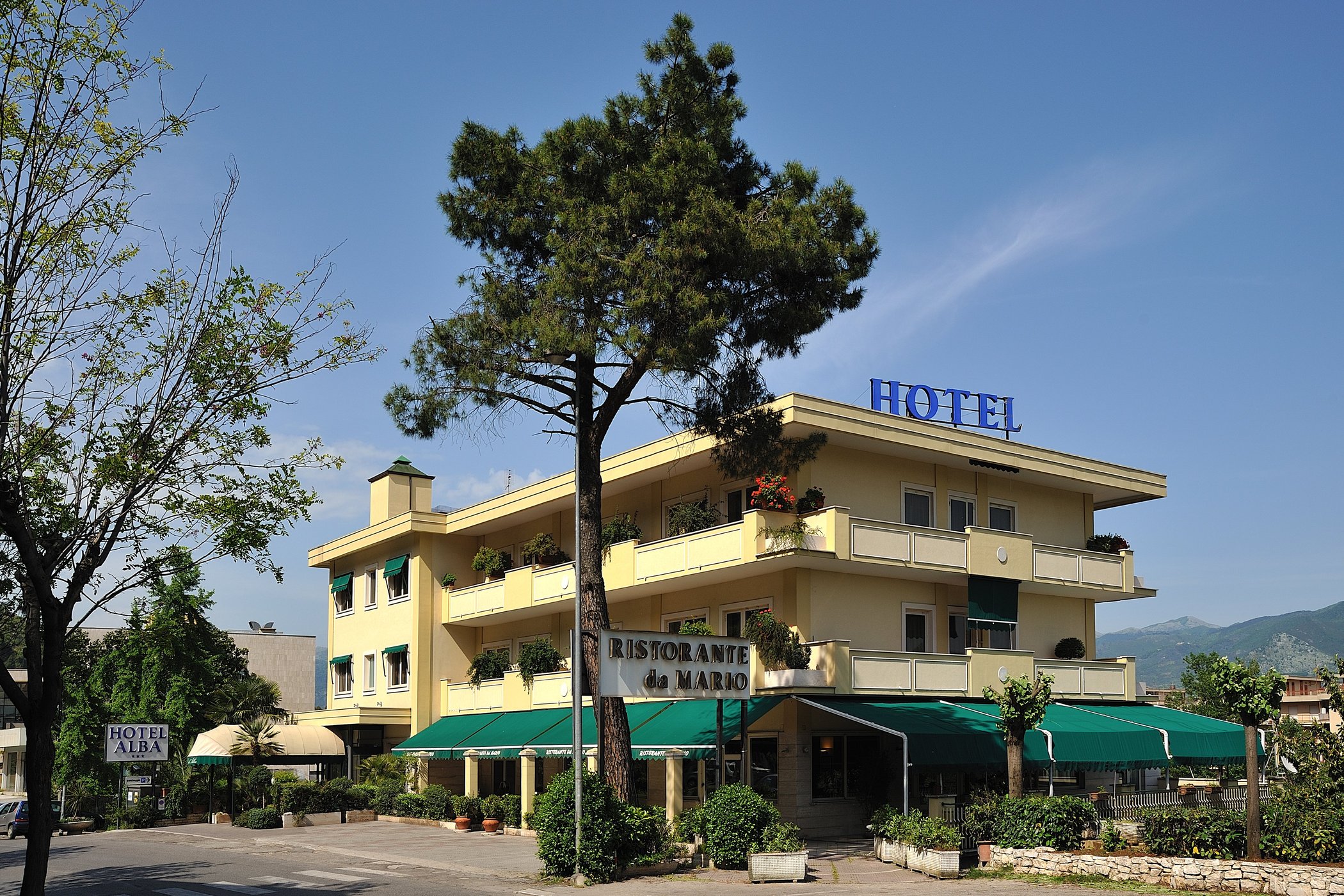 Hotel Alba image