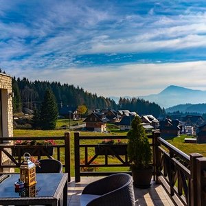 Taras hotelu z widokiem na całe Tatry! 