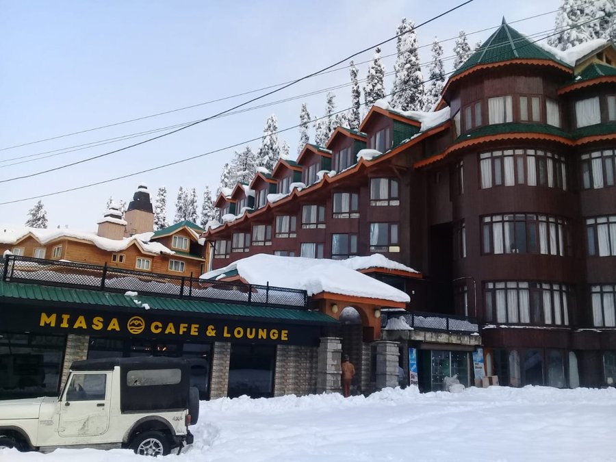 HOTEL HILLTOP Prices & Reviews (Gulmarg, Kashmir) Tripadvisor