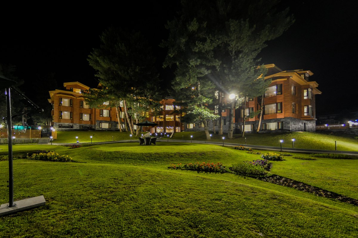 ROYAL HILLTON PAHALGAM - Updated 2022 Prices & Hotel Reviews (Kashmir)