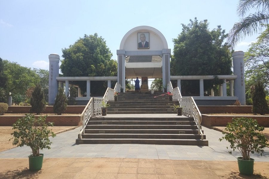 Mausoleum of Dr.Hestings Kamuzu Banda image