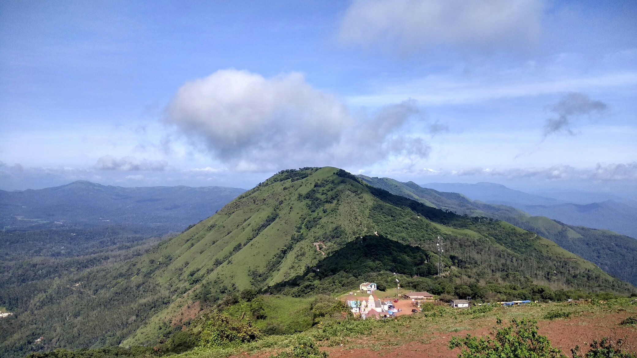 Travel Articles | Travel Blogs | Travel News & Information | Travel Guide |  India.comHead to Chikmagalur For an Immersive Travel Experience | India.com