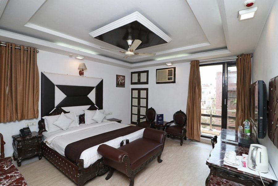 BHIKAJI CAMA PLACE - Updated 2022 Prices (New Delhi, India)