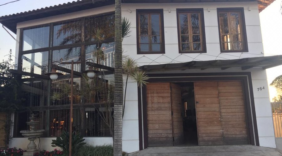 Mandacá Açaí, seu Point em Resende Costa e Região! Estamos localizados na avenida principal dos artesanatos em Resende Costa!