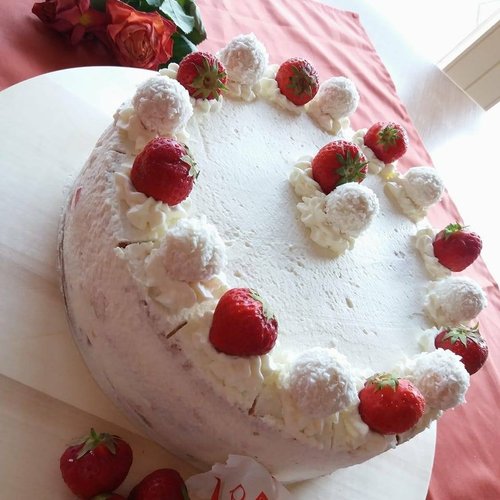 Strawberry Mousse Cake with Chocolate Cupcake Decoration - Kopiaste..to  Greek Hospitality