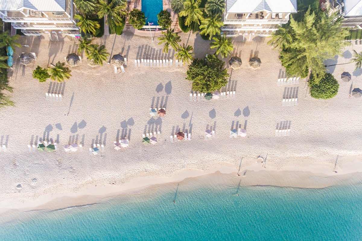 Caribbean Club, hotel in Grand Cayman