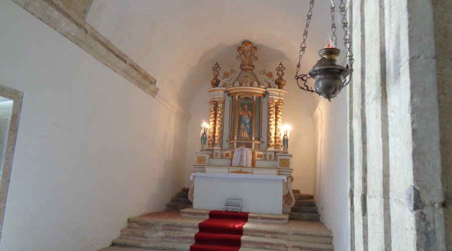 Altar lateral