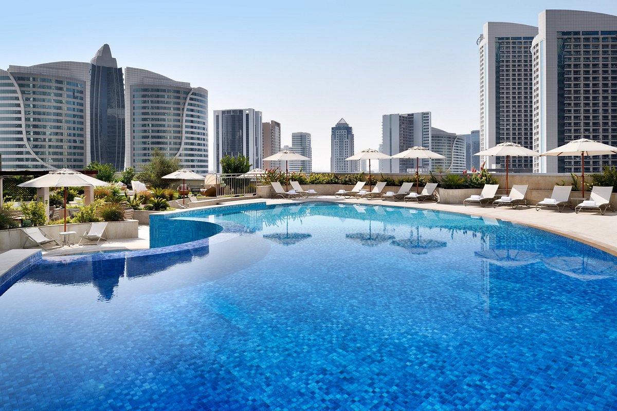 Movenpick Hotel Apartments Downtown Dubai, hotel in Park City