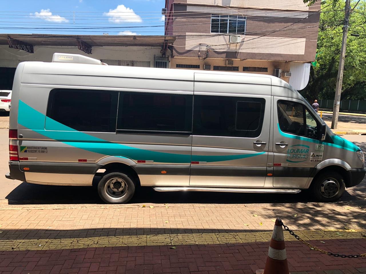 Olx clearance vans 37