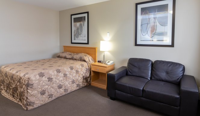 Hotel photo 5 of BCMInns - Hinton.