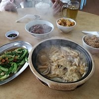 Bak kut teh soup