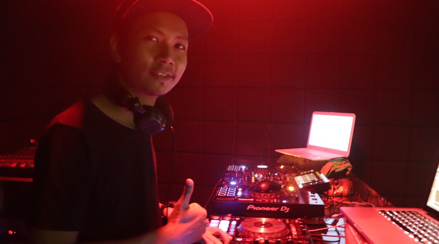 Resident DJ M ...