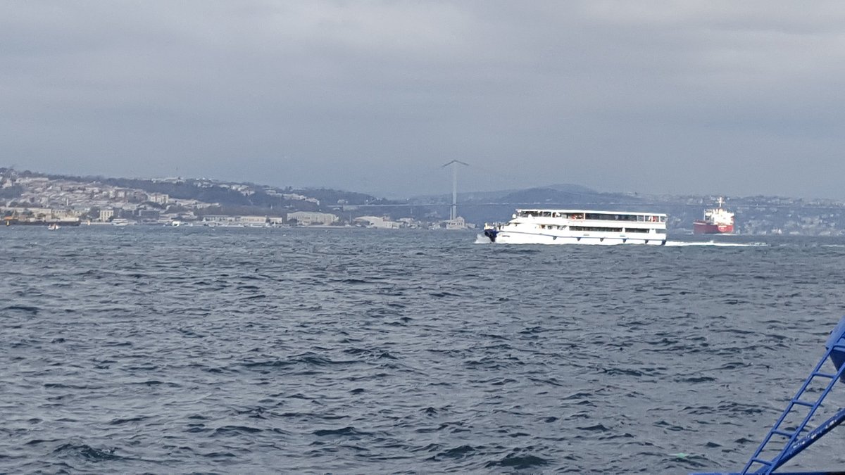 bosphorus cruise from ortakoy