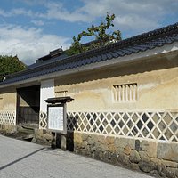 脇本陣も残存する