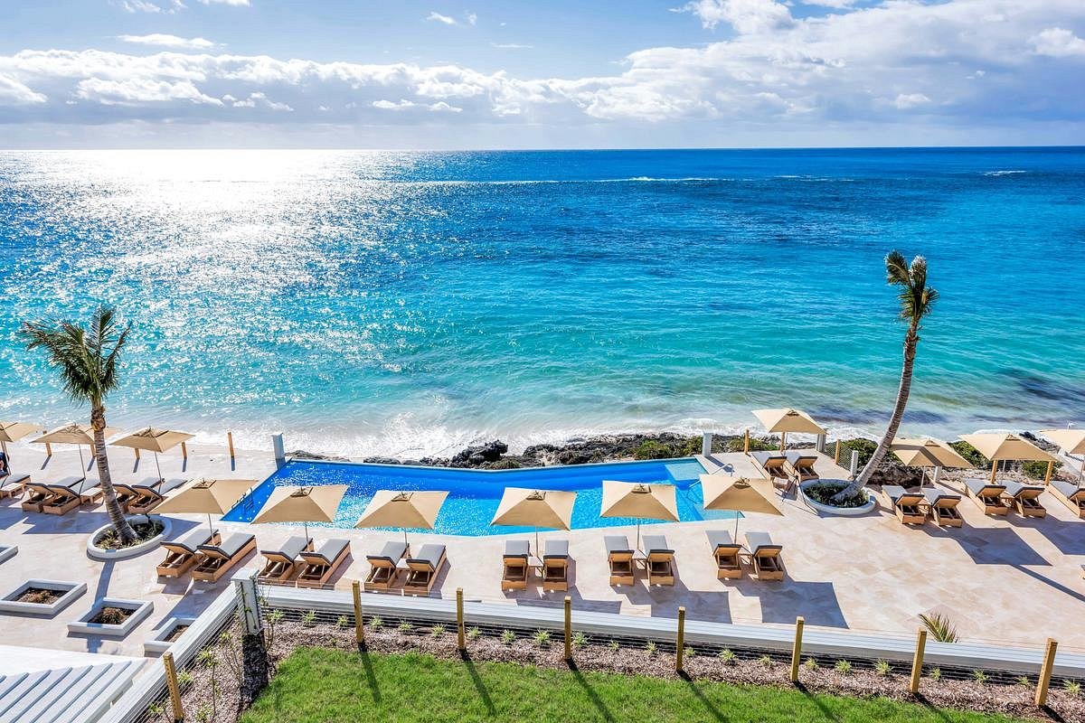 THE LOREN AT PINK BEACH - Updated 2024 Prices & Hotel Reviews (Bermuda/Hamilton  Parish)