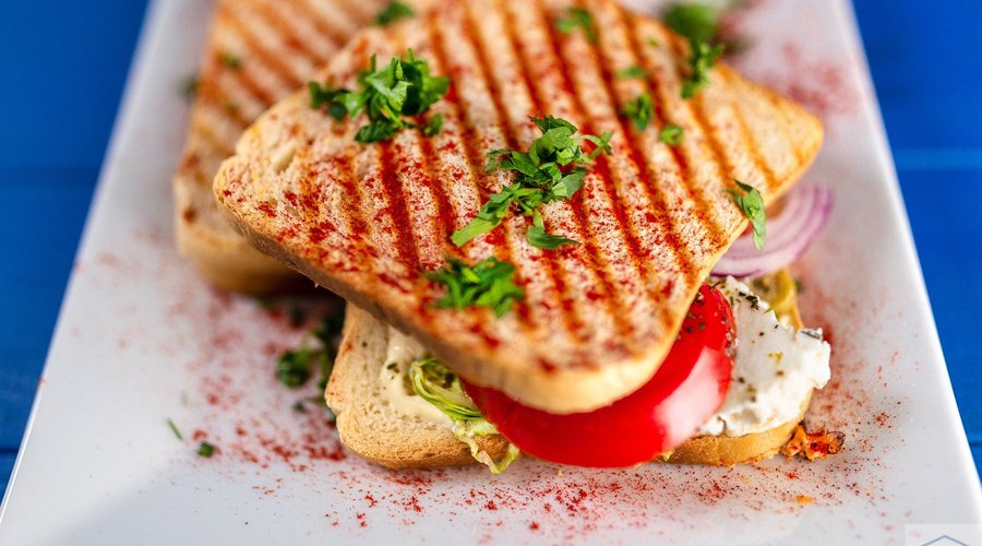 Ellada Sandwich- Grillowana Kanapka