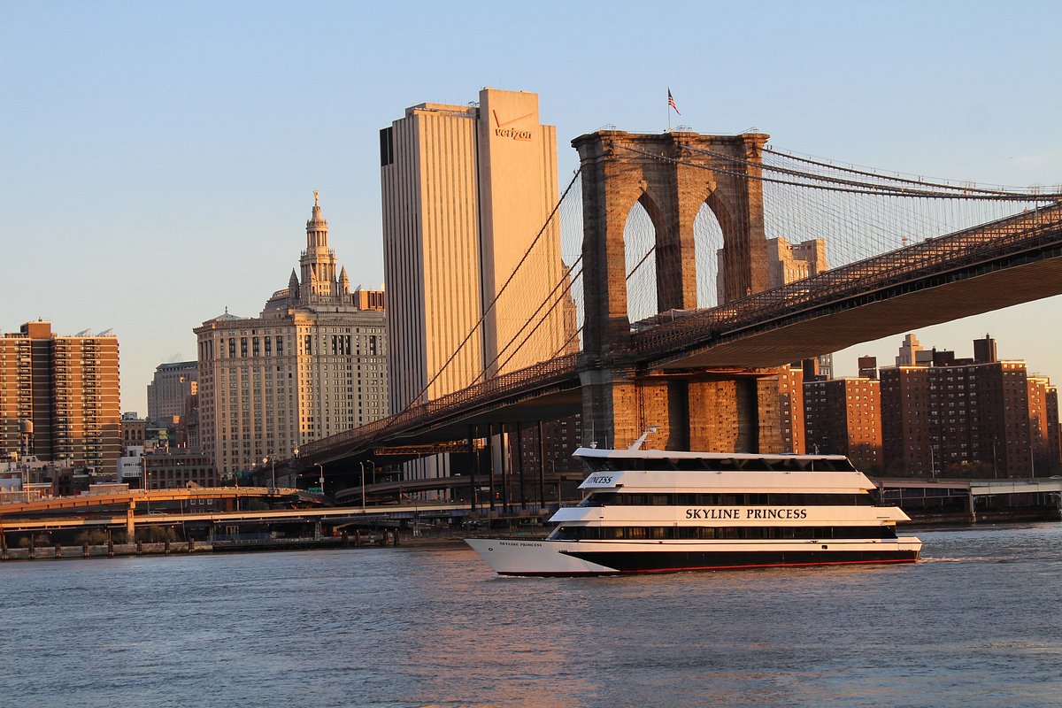 NYC Skyline Cruise 2000 - 5, Lower Manhattan and the World …