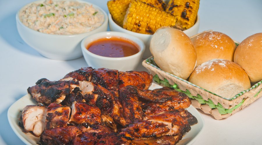 Pollo a la Jerk con Queso (Chicken with Jerk Seasoning and Cheese)