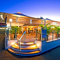 Restaurant 98 has a warm and welcoming atmosphere where you can eat the best steak in Rockhampton.