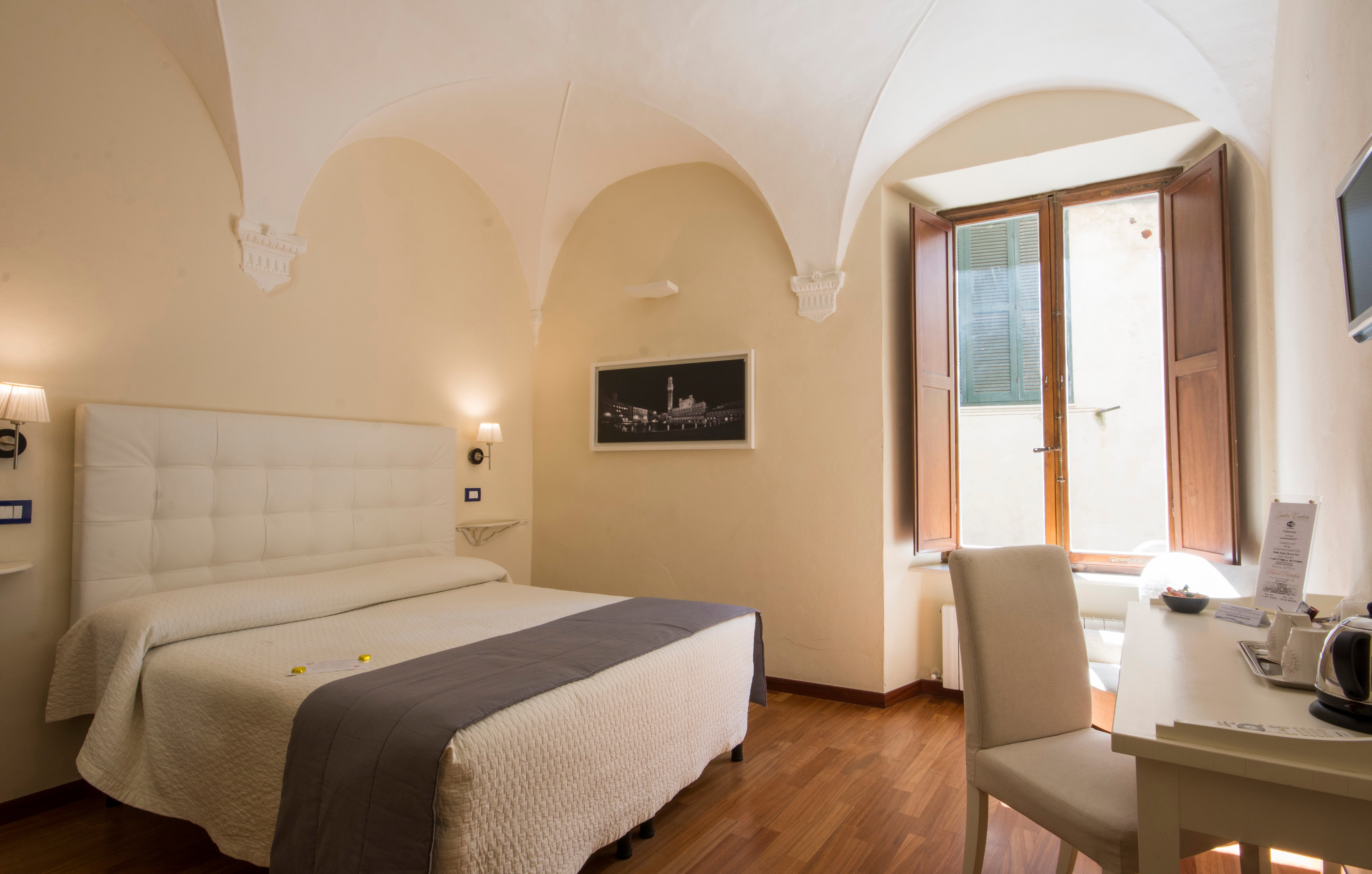 BED & BREAKFAST QUATTRO CANTONI - Prices & B&B Reviews (Siena, Italy)