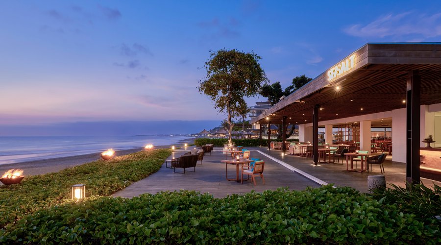 Seasalt - Seminyak Seafood Restaurant - Exterior
