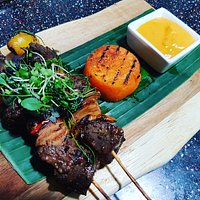 Anticuchos de corazon (Ox heart skewers)