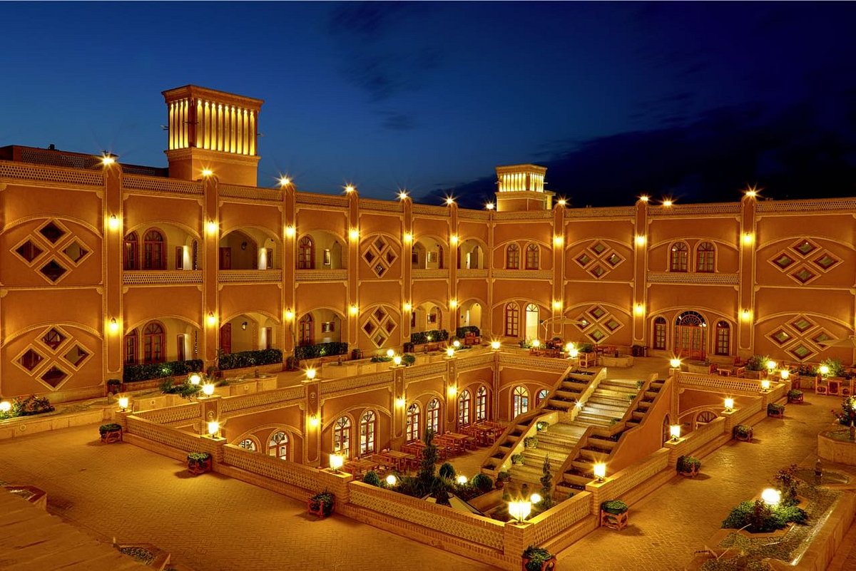 Dad Hotel โรงแรมใน Yazd
