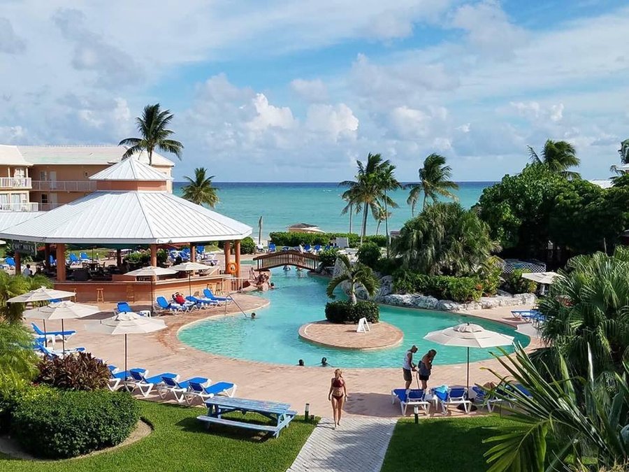 ISLAND SEAS RESORT HK$832 (H̶K̶$̶1̶,̶0̶1̶0̶) - Prices & Reviews