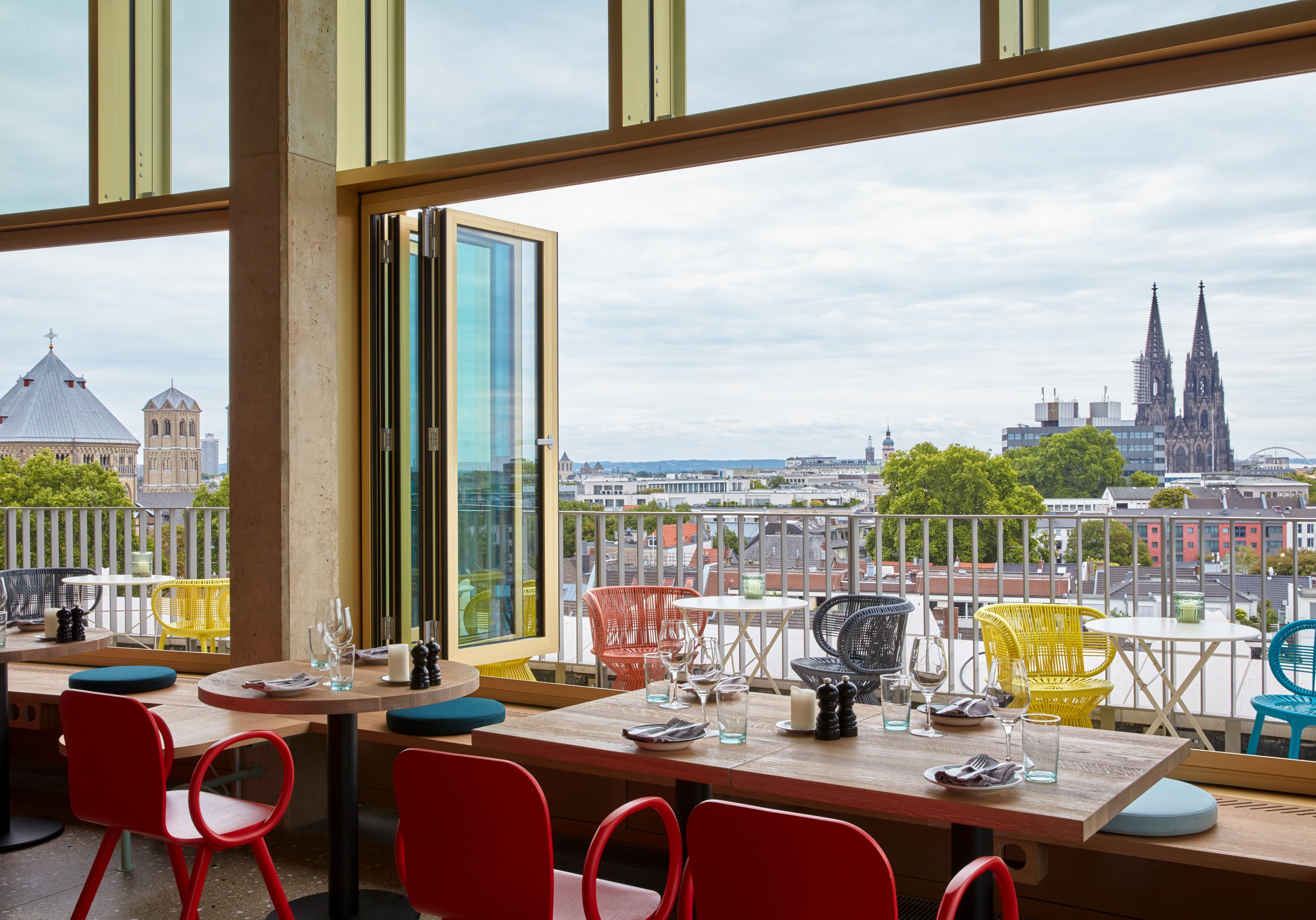 RESERVIERT PANORAMAAUSBLICK shops IN DER ALTSTADT