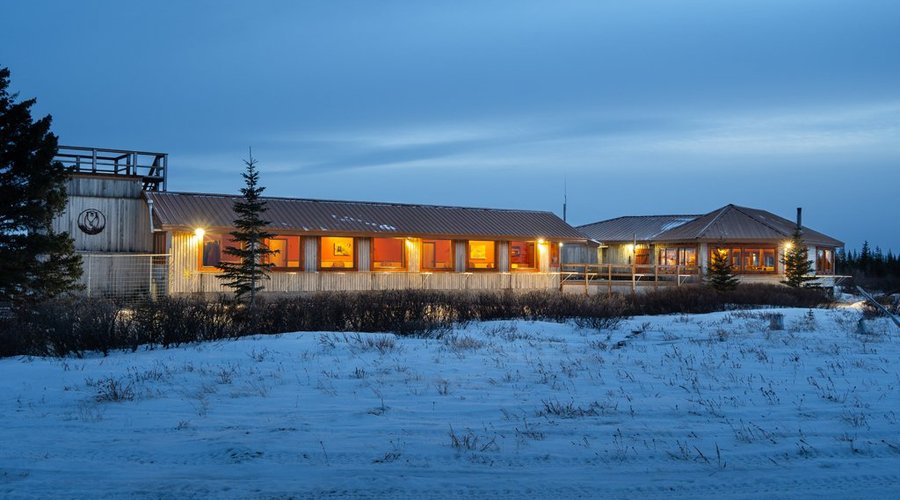 Nanuk Polar Bear Lodge 