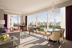 Room & Suite