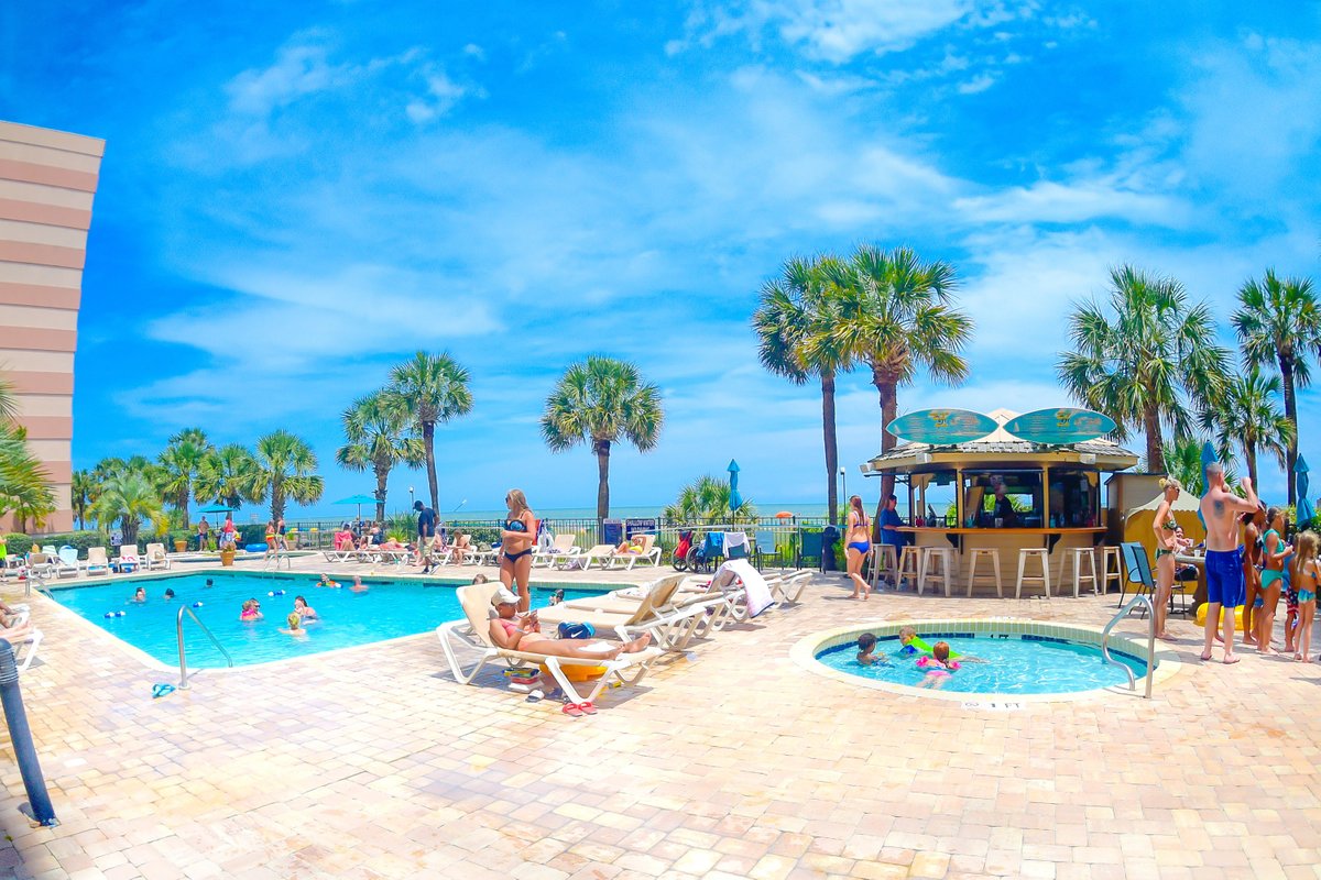 SANDCASTLE OCEANFRONT RESORT AT THE PAVILION $143 ($̶1̶5̶9̶) - Updated ...