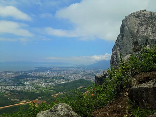 4 trilhas em SC para caminhada que você pode fazer com vista para o mar