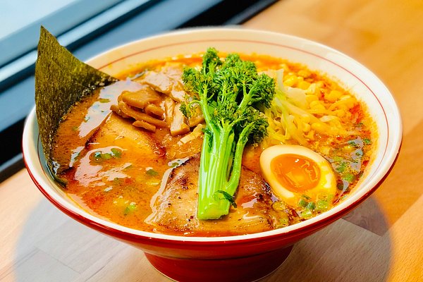 https://dynamic-media-cdn.tripadvisor.com/media/photo-o/15/8b/f7/2f/spicy-miso-pork-ramen.jpg?w=600&h=400&s=1