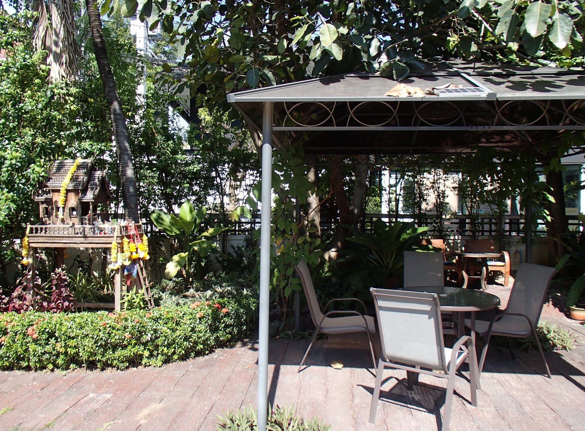 Banjai Garden Guesthouse by null