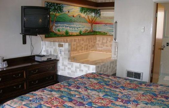 Hotel photo 16 of Lone Oak Lodge.